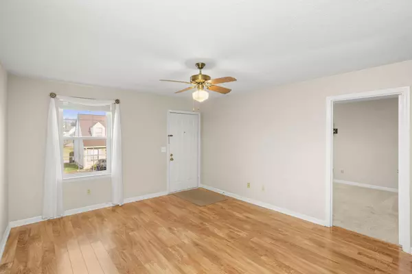 Hendersonville, TN 37075,216 Deerpoint Ct