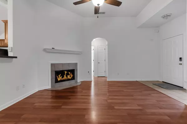 Memphis, TN 38135,5345 MAIDEN GRASS DR