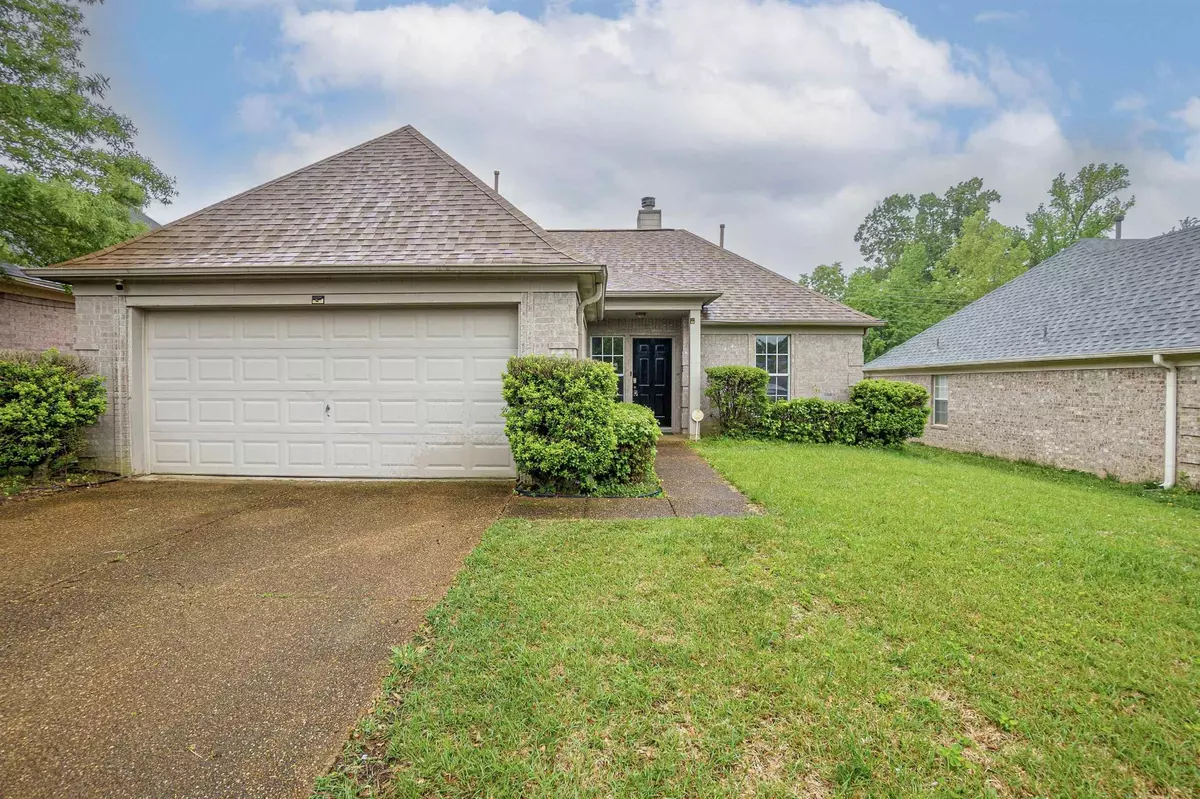 Memphis, TN 38135,5345 MAIDEN GRASS DR