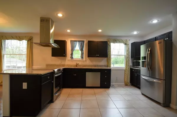 Nashville, TN 37216,4300 Saunders