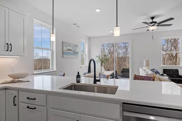 6054 Mill Tree Ct, Nashville, TN 37221