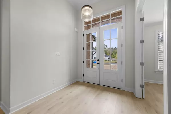 Arlington, TN 38002,5143 LAWRENCEBURG LN