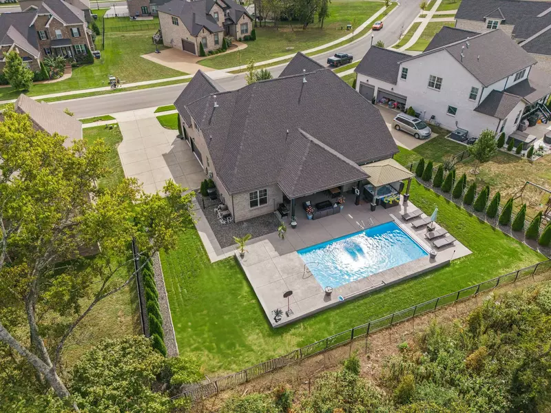 1174 Payton Ln, Gallatin, TN 37066