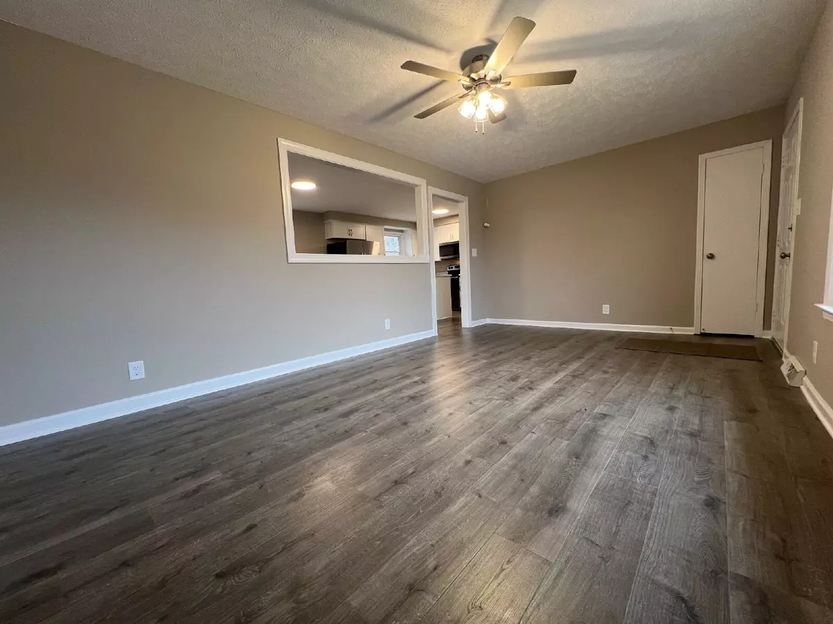 Clarksville, TN 37042,504 Overton Dr