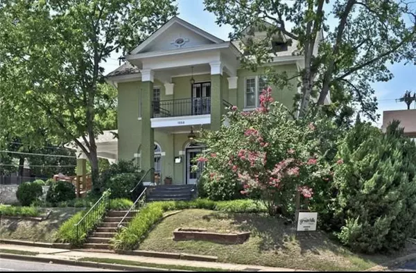 Nashville, TN 37212,1233 17th Ave #S