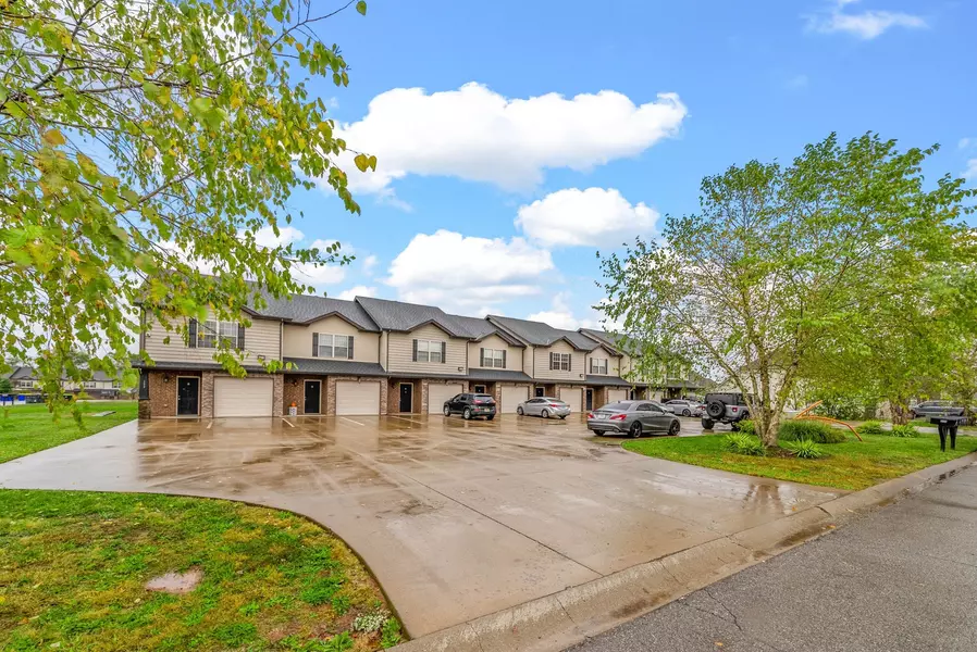 133 Melbourne Dr #A, Clarksville, TN 37043