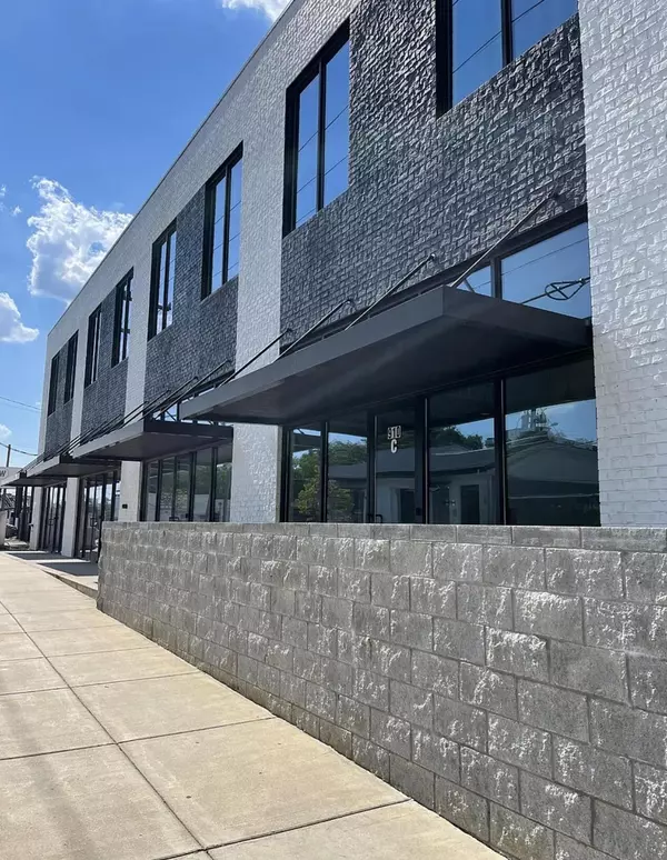 Nashville, TN 37208,916 Buchanan ST #207