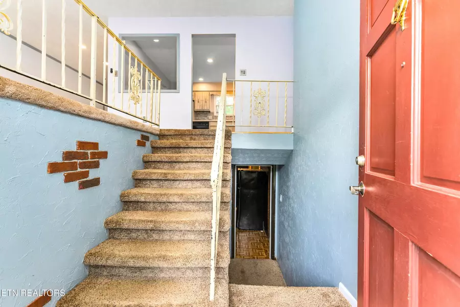 7811 Stillbrook Lane, Knoxville, TN 37938