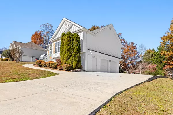 Ooltewah, TN 37363,6183 Gibbs Lane