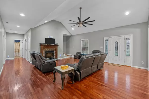 Franklin, KY 42134,361 Chaney Rd