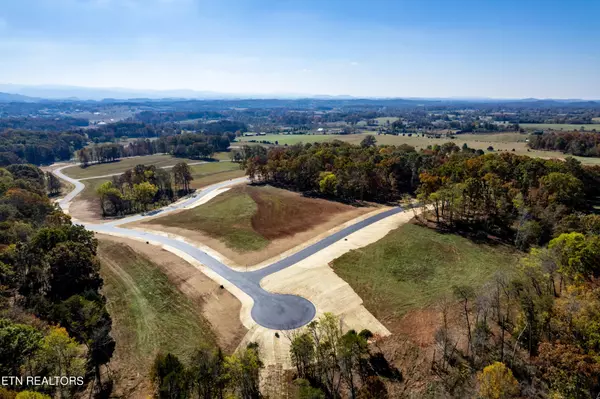 Greenback, TN 37742,1161218 Kellys View Drive