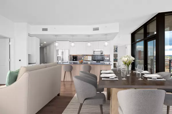 Nashville, TN 37203,1212 Demonbreun St #B4(W)