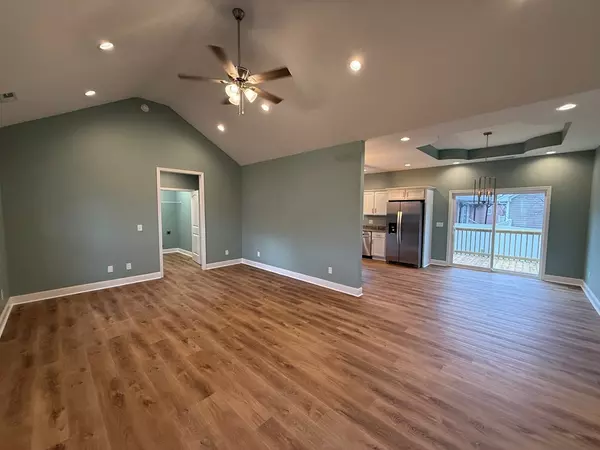 Hopkinsville, KY 42240,312 Talon Dr