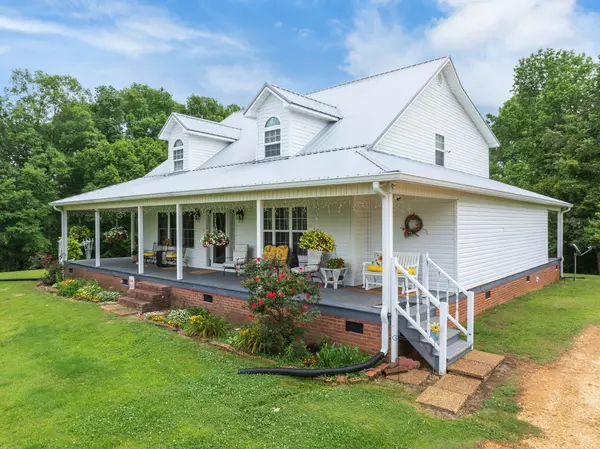 Decaturville, TN 38329,1401 Camper Rd