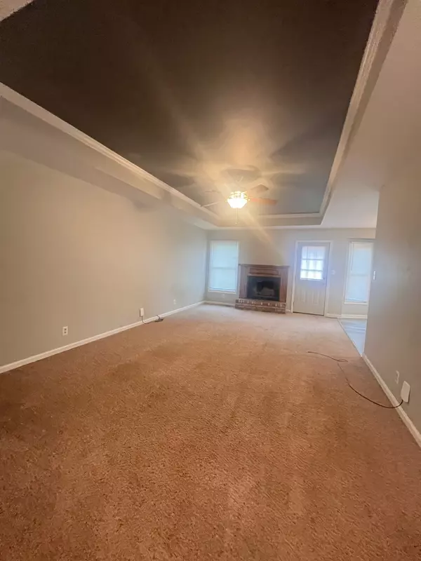 Clarksville, TN 37042,366 Brook Mead Dr