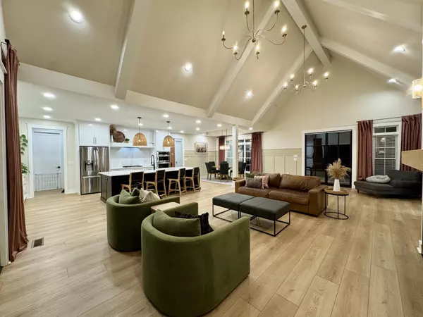 Cottontown, TN 37048,418 Creekmore Rd