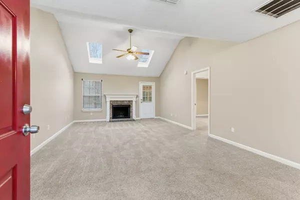 La Vergne, TN 37086,175 Bill Stewart Blvd