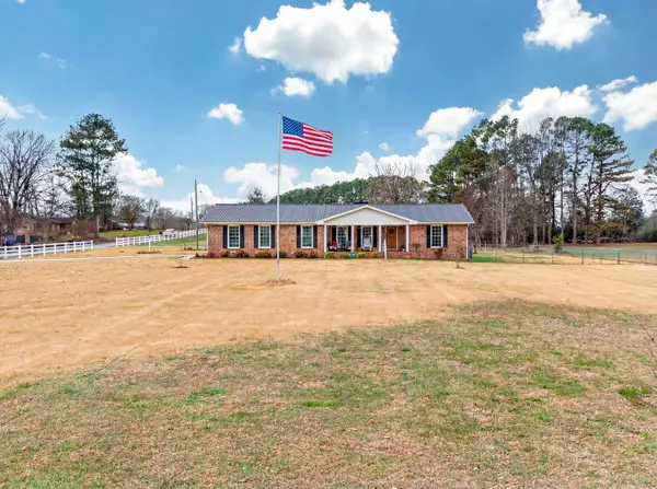 Fayetteville, TN 37334,5 Camper Creek Rd