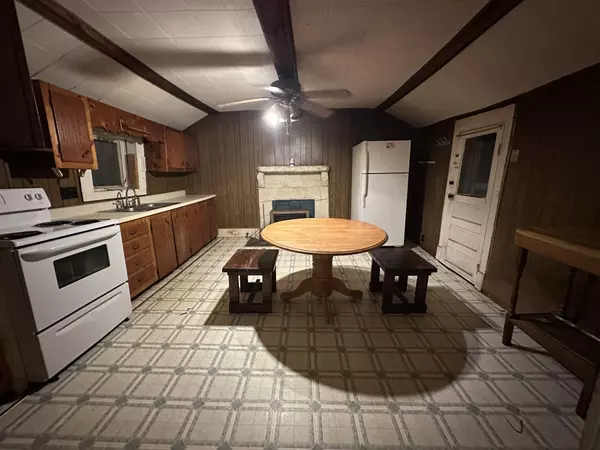 Petersburg, TN 37144,18 Brown Teal Rd