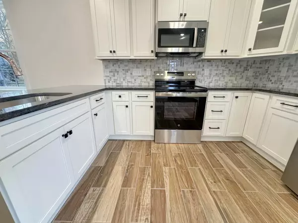 Dover, TN 37058,200 Hood St