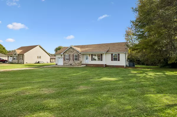 Chapel Hill, TN 37034,121 High St