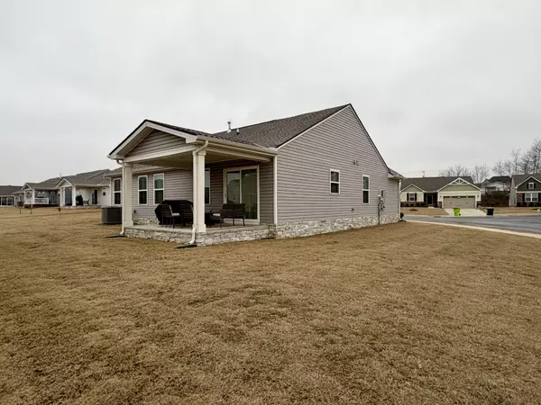 White House, TN 37188,328 Carothers Way