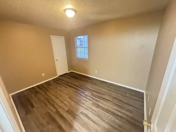 Mcminnville, TN 37110,1523 Yager Rd #E2