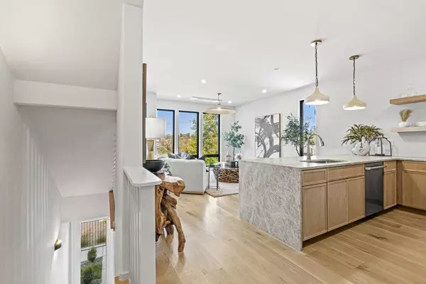 Nashville, TN 37207,106 Grizzard Ave #2