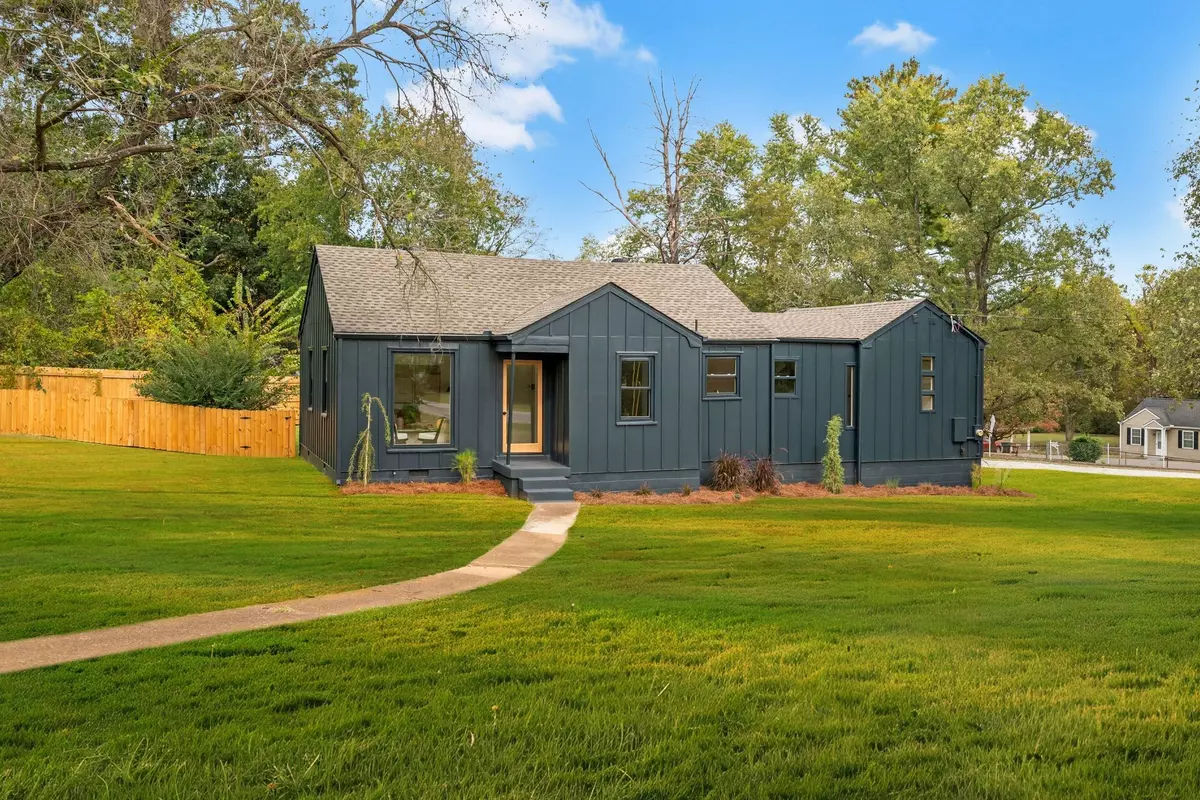 Nashville, TN 37211,732 Drummond Dr