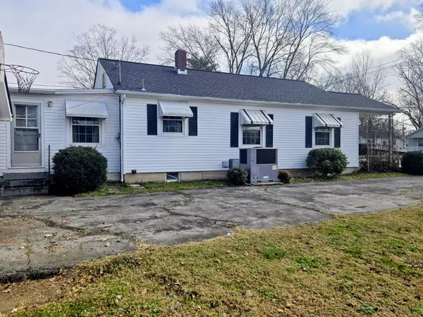 Lawrenceburg, TN 38464,314 Debus St