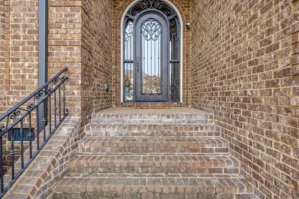 Lebanon, TN 37087,220 Moore Haven Dr