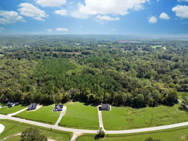 Charlotte, TN 37036,0 Old County House Road