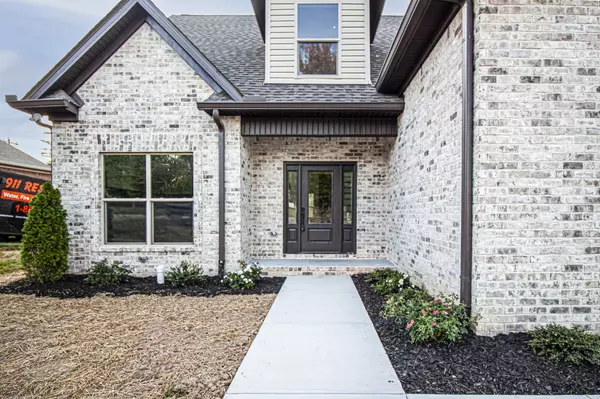 Manchester, TN 37355,835 Lexington Cir