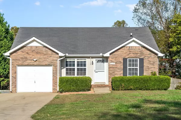 417 McMurry Rd, Clarksville, TN 37042