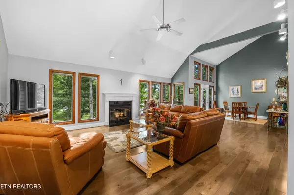 Crossville, TN 38558,116 Knollwood Lane