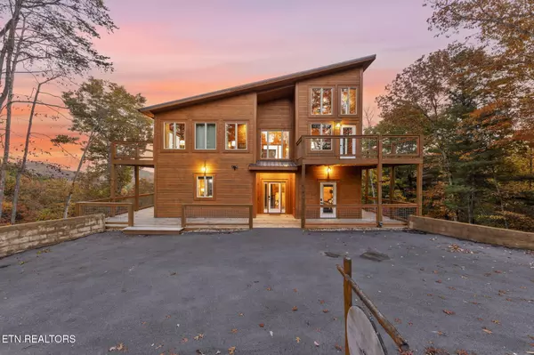 4164 Chamberlain Lane, Sevierville, TN 37862