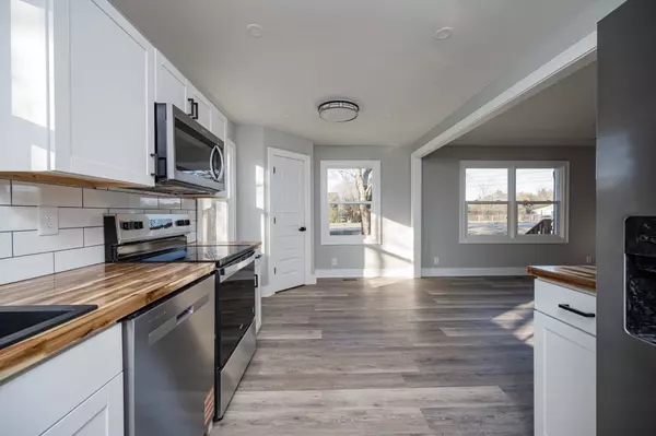 Murfreesboro, TN 37130,2506 Halls Hill Pike