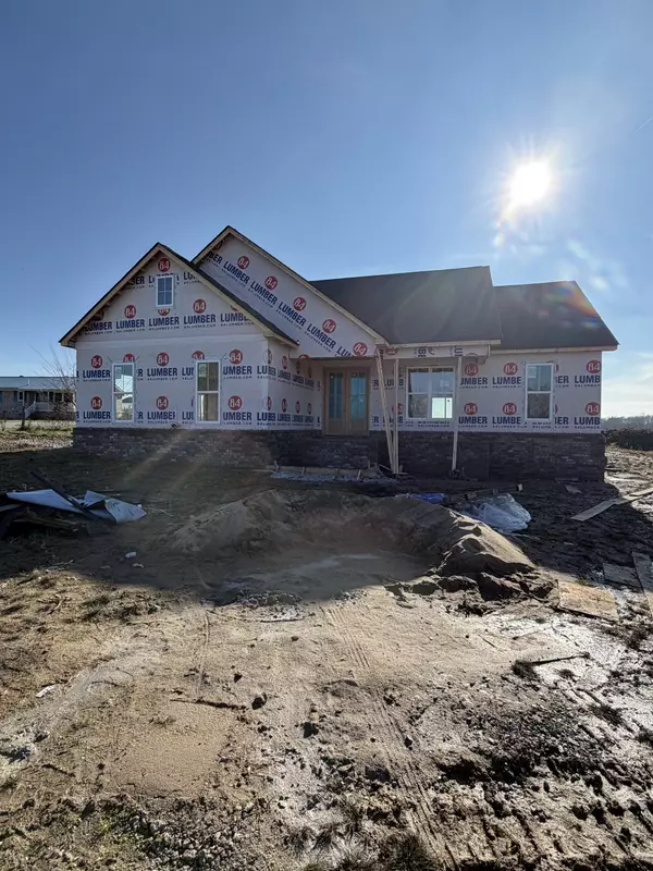 310 Webb Lane, Smithville, TN 37166