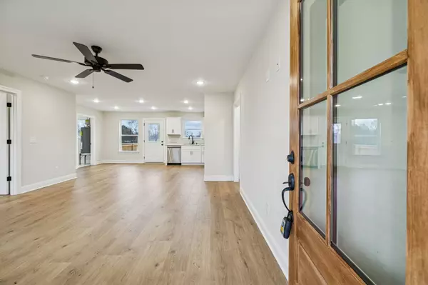 Adams, TN 37010,1015 Landing Lane Lot 1