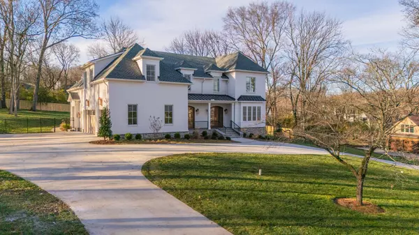 Nashville, TN 37205,843 Neartop Dr