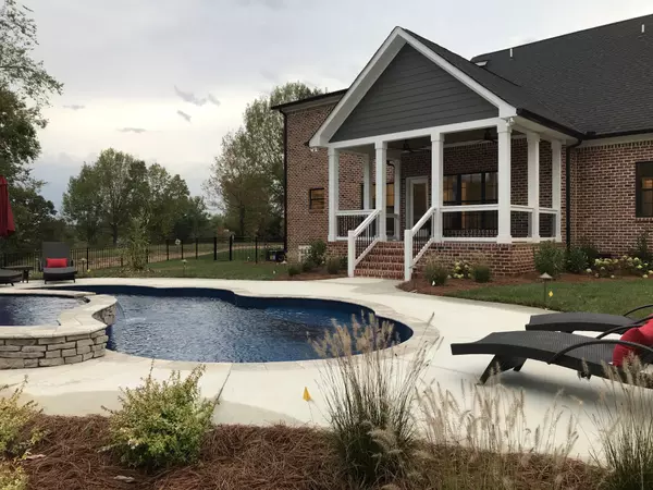 Lebanon, TN 37087,205 Old Horn Springs Rd