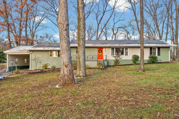 120 N Sunset Cir, Hopkinsville, KY 42240