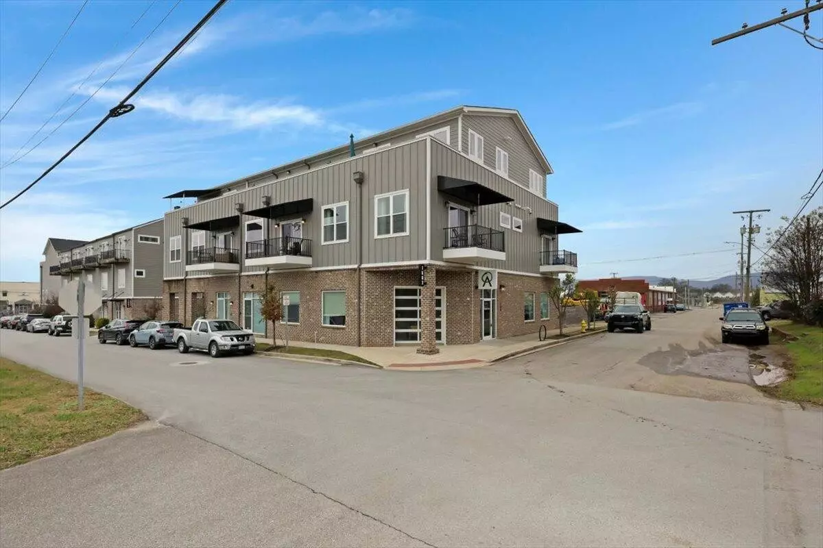 Chattanooga, TN 37408,1603 Fagan Street #204