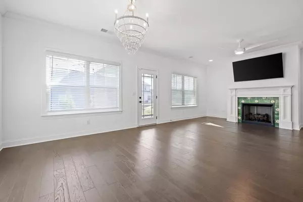 Ooltewah, TN 37363,7183 Tailgate Loop