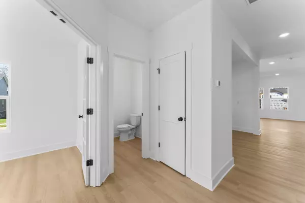 Gallatin, TN 37066,301 Brandi Ln