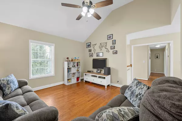 Clarksville, TN 37042,1108 Gunpoint Dr