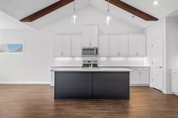 Columbia, TN 38401,1724 Merkel Road