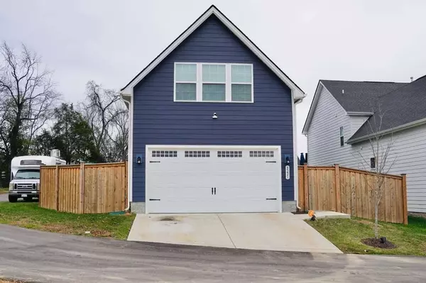 Brentwood, TN 37027,8221 Warbler Way