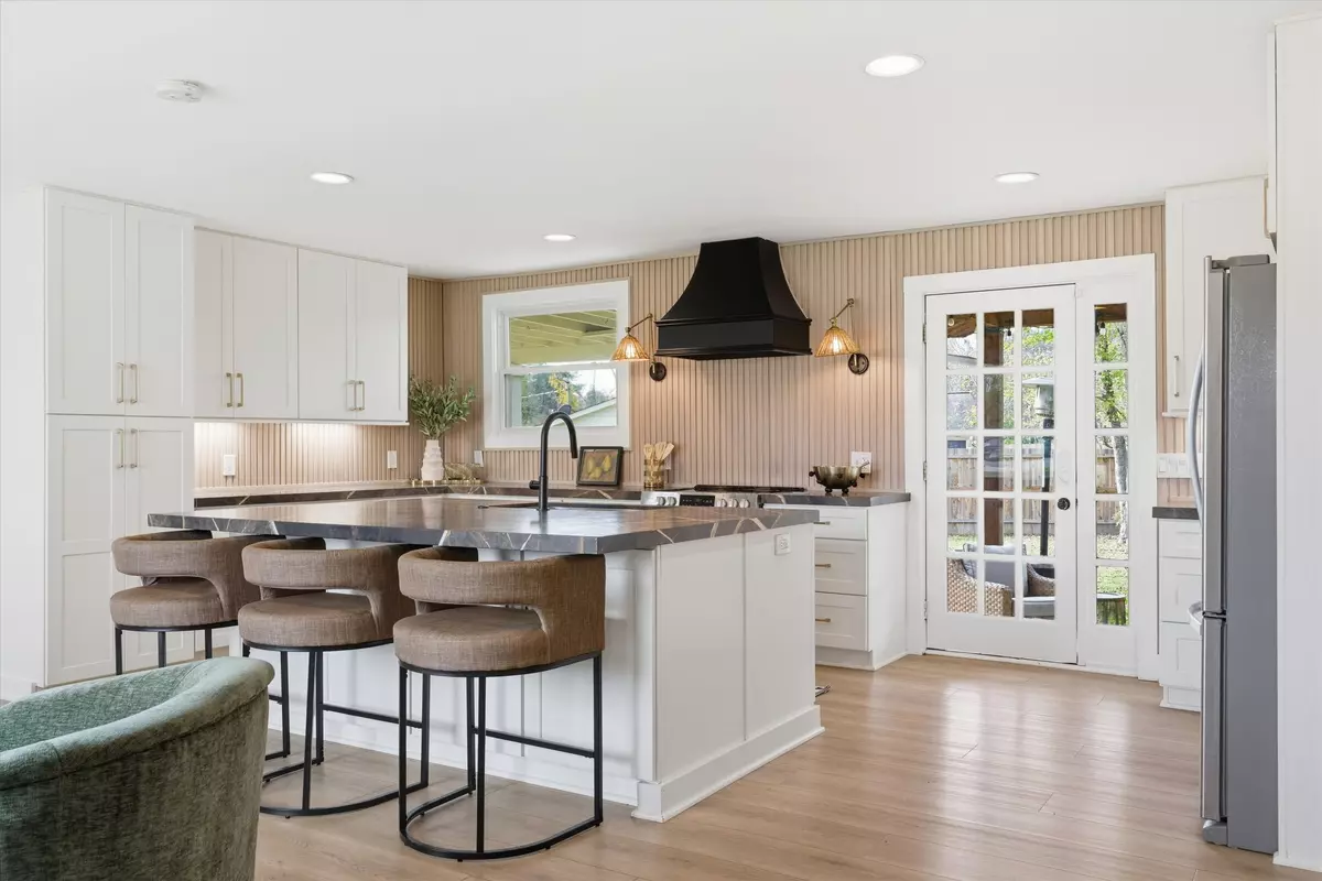 Franklin, TN 37069,405 Meadowgreen Dr