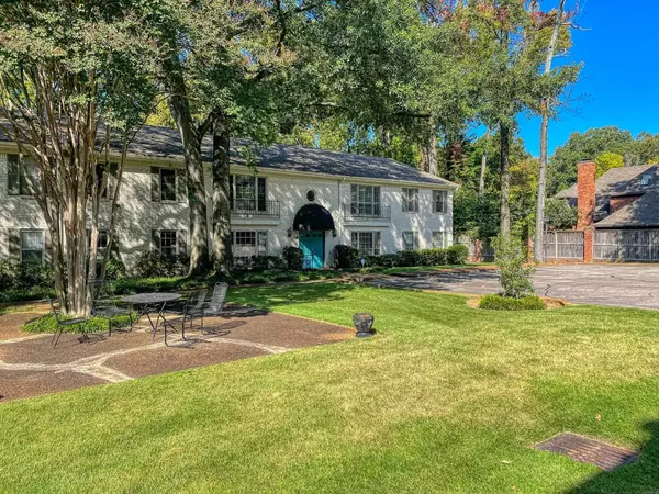 Memphis, TN 38111,273 W CENTRAL PARK AVE #1